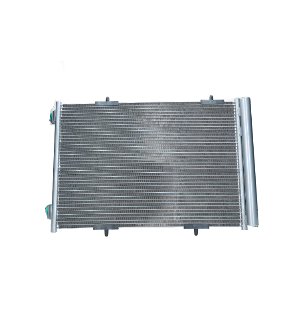 Кондензер за клима 090.221.019.040 = PSVERA667025 = LUACC0025 CITROEN C2 C3 C4 OPEL Crossland X PEUGEOT 1007 2008 I 207 208 I